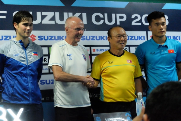 HLV Eriksson từng đối đầu Park Hang Seo tại AFF Cup 2018